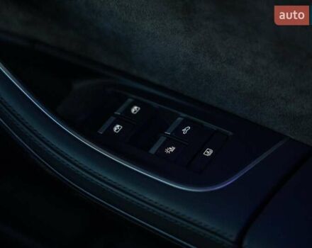 Белый Ауди А8, объемом двигателя 3 л и пробегом 93 тыс. км за 57500 $, фото 59 на Automoto.ua