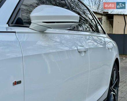 Белый Ауди А8, объемом двигателя 3 л и пробегом 92 тыс. км за 43000 $, фото 15 на Automoto.ua