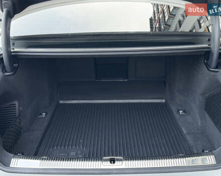 Белый Ауди А8, объемом двигателя 3 л и пробегом 92 тыс. км за 43000 $, фото 40 на Automoto.ua