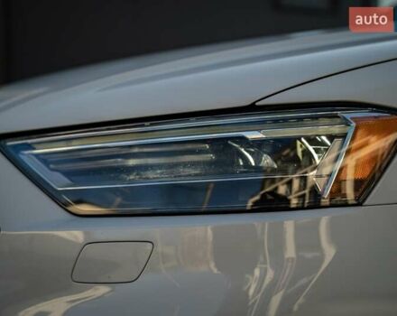 Белый Ауди А8, объемом двигателя 3 л и пробегом 93 тыс. км за 57500 $, фото 18 на Automoto.ua