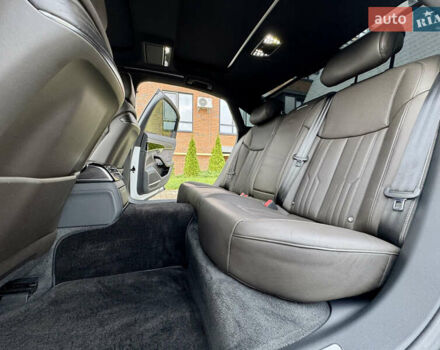 Белый Ауди А8, объемом двигателя 3 л и пробегом 92 тыс. км за 43000 $, фото 35 на Automoto.ua