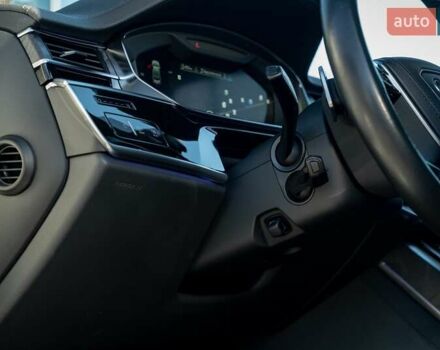 Белый Ауди А8, объемом двигателя 3 л и пробегом 93 тыс. км за 57500 $, фото 27 на Automoto.ua