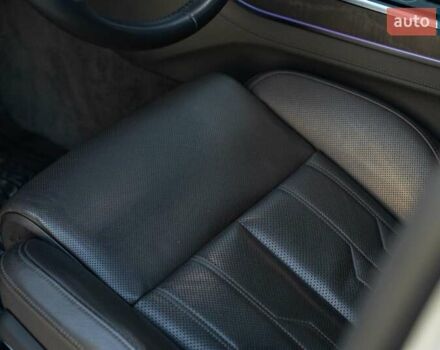 Белый Ауди А8, объемом двигателя 3 л и пробегом 93 тыс. км за 57500 $, фото 56 на Automoto.ua