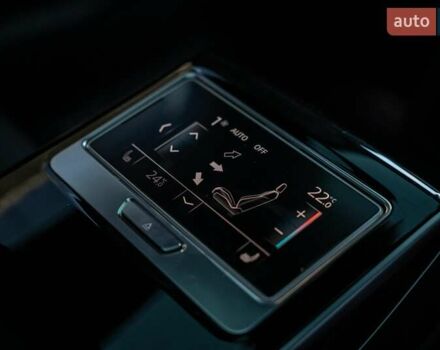 Белый Ауди А8, объемом двигателя 3 л и пробегом 93 тыс. км за 57500 $, фото 62 на Automoto.ua