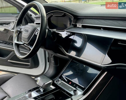 Белый Ауди А8, объемом двигателя 3 л и пробегом 92 тыс. км за 43000 $, фото 48 на Automoto.ua