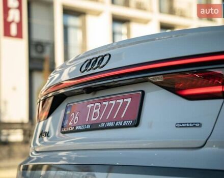 Белый Ауди А8, объемом двигателя 3 л и пробегом 93 тыс. км за 57500 $, фото 7 на Automoto.ua