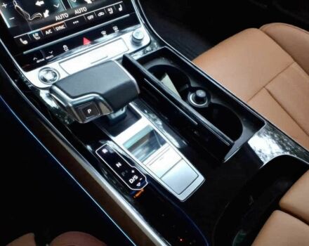 Белый Ауди А8, объемом двигателя 3 л и пробегом 19 тыс. км за 42500 $, фото 13 на Automoto.ua