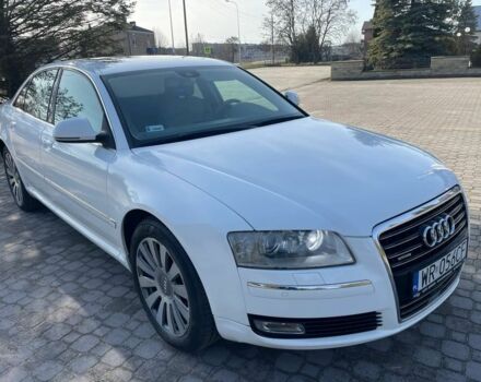 Белый Ауди А8, объемом двигателя 4.2 л и пробегом 282 тыс. км за 1597 $, фото 1 на Automoto.ua
