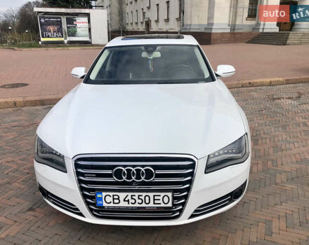 Белый Ауди А8, объемом двигателя 2.97 л и пробегом 205 тыс. км за 20000 $, фото 1 на Automoto.ua