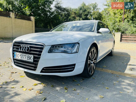 Белый Ауди А8, объемом двигателя 3 л и пробегом 55 тыс. км за 26000 $, фото 1 на Automoto.ua
