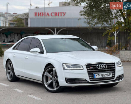 Белый Ауди А8, объемом двигателя 2.97 л и пробегом 197 тыс. км за 25000 $, фото 1 на Automoto.ua