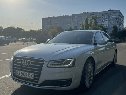 Ауди А8 2015 в Запорожье на Automoto.ua Белый Ауди А8, объемом двигателя 3.99 л и пробегом 97 тыс. км за 23000 $, фото 1 на Automoto.ua