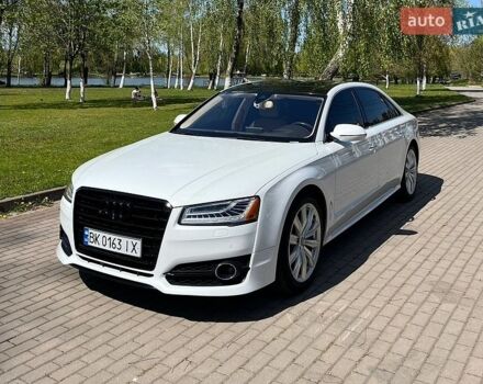 Белый Ауди А8, объемом двигателя 3 л и пробегом 134 тыс. км за 22600 $, фото 1 на Automoto.ua