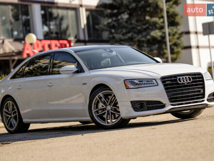 Білий Ауді A8, об'ємом двигуна 4 л та пробігом 86 тис. км за 35700 $, фото 1 на Automoto.ua