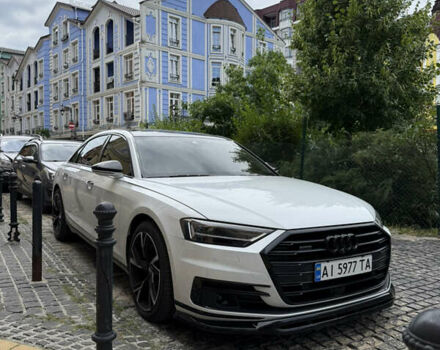Белый Ауди А8, объемом двигателя 3 л и пробегом 71 тыс. км за 45500 $, фото 1 на Automoto.ua