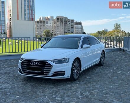 Белый Ауди А8, объемом двигателя 3.99 л и пробегом 72 тыс. км за 48000 $, фото 1 на Automoto.ua
