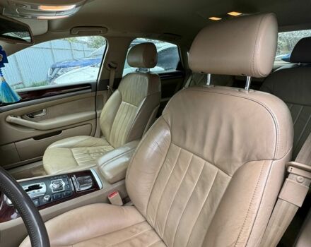 Черный Ауди А8, объемом двигателя 3.7 л и пробегом 200 тыс. км за 7500 $, фото 10 на Automoto.ua