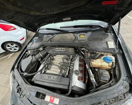 Черный Ауди А8, объемом двигателя 3.7 л и пробегом 200 тыс. км за 7500 $, фото 11 на Automoto.ua