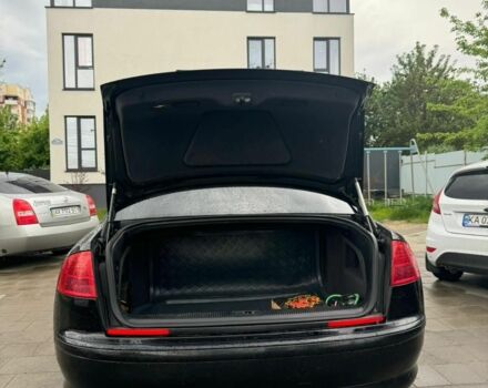 Черный Ауди А8, объемом двигателя 3.7 л и пробегом 200 тыс. км за 7500 $, фото 4 на Automoto.ua