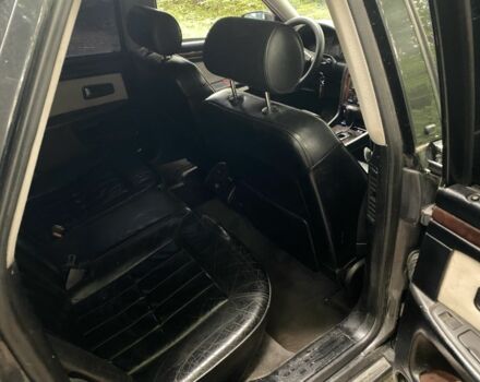 Чорний Ауді A8, об'ємом двигуна 4.2 л та пробігом 300 тис. км за 2450 $, фото 6 на Automoto.ua