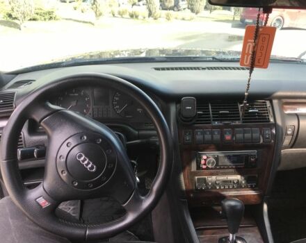 Ауди А8 1995 в Львове на Automoto.ua Черный Ауди А8, объемом двигателя 4.2 л и пробегом 335 тыс. км за 5800 $, фото 13 на Automoto.ua