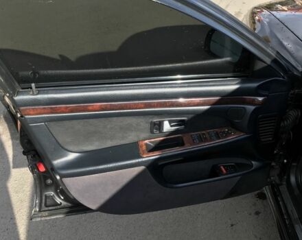 Ауди А8 1995 в Львове на Automoto.ua Черный Ауди А8, объемом двигателя 4.2 л и пробегом 335 тыс. км за 5800 $, фото 11 на Automoto.ua