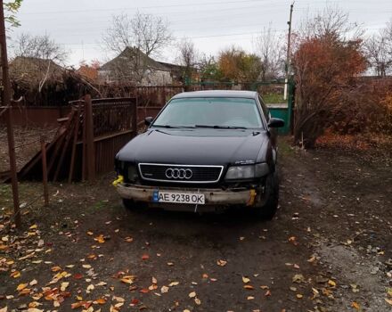 Чорний Ауді A8, об'ємом двигуна 4.2 л та пробігом 325 тис. км за 1191 $, фото 1 на Automoto.ua