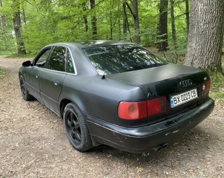 Чорний Ауді A8, об'ємом двигуна 4.2 л та пробігом 300 тис. км за 2450 $, фото 2 на Automoto.ua