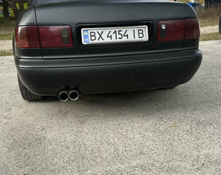 Ауди А8 1995 в Славуте на Automoto.ua Черный Ауди А8, объемом двигателя 4.2 л и пробегом 527 тыс. км за 3999 $, фото 9 на Automoto.ua