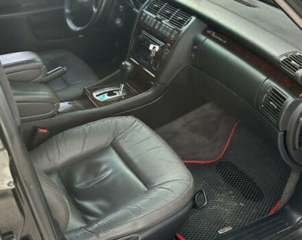 Ауди А8 1995 в Славуте на Automoto.ua Черный Ауди А8, объемом двигателя 4.2 л и пробегом 527 тыс. км за 3999 $, фото 5 на Automoto.ua