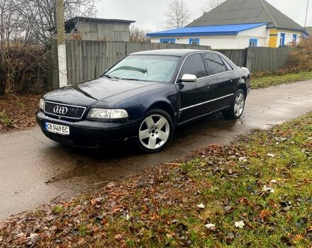 Чорний Ауді A8, об'ємом двигуна 3.7 л та пробігом 325 тис. км за 2800 $, фото 1 на Automoto.ua