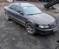 Черный Ауди А8, объемом двигателя 2.8 л и пробегом 330 тыс. км за 3600 $, фото 1 на Automoto.ua