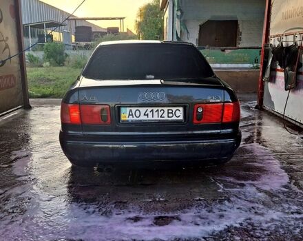 Чорний Ауді A8, об'ємом двигуна 4.2 л та пробігом 0 тис. км за 4000 $, фото 2 на Automoto.ua