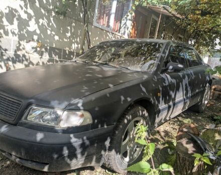 Чорний Ауді A8, об'ємом двигуна 4.2 л та пробігом 400 тис. км за 1800 $, фото 1 на Automoto.ua