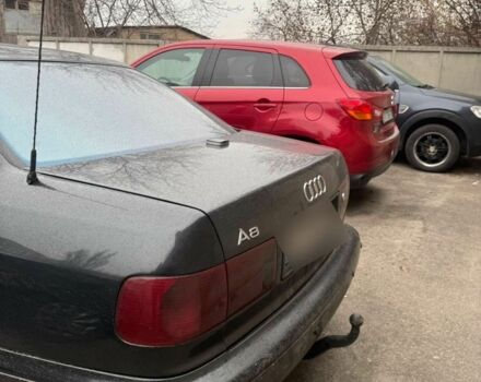 Чорний Ауді A8, об'ємом двигуна 4.2 л та пробігом 400 тис. км за 5000 $, фото 1 на Automoto.ua
