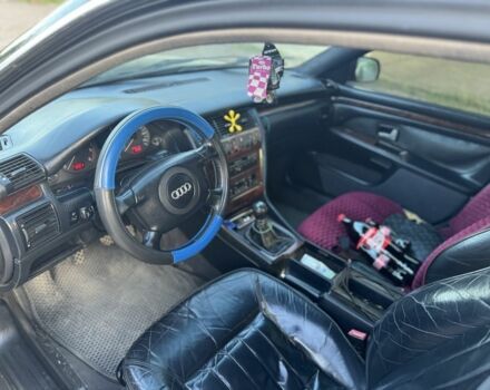 Чорний Ауді A8, об'ємом двигуна 2.5 л та пробігом 350 тис. км за 3300 $, фото 7 на Automoto.ua