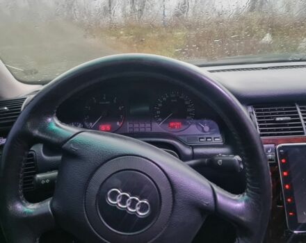 Чорний Ауді A8, об'ємом двигуна 2.8 л та пробігом 300 тис. км за 3600 $, фото 6 на Automoto.ua