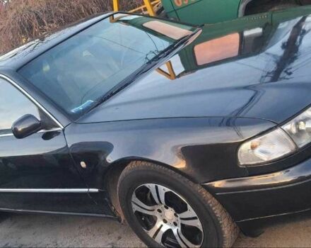 Чорний Ауді A8, об'ємом двигуна 4.2 л та пробігом 245 тис. км за 5400 $, фото 1 на Automoto.ua