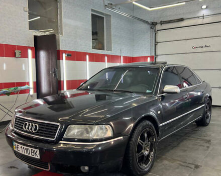 Черный Ауди А8, объемом двигателя 4.2 л и пробегом 358 тыс. км за 4000 $, фото 1 на Automoto.ua