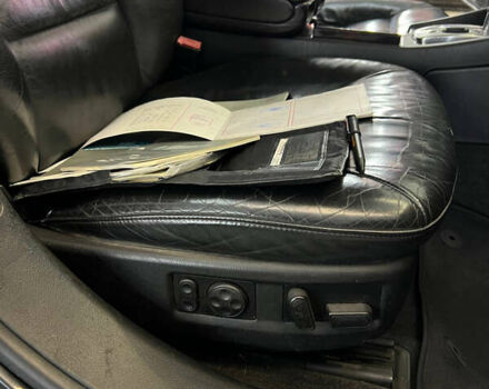 Черный Ауди А8, объемом двигателя 4.2 л и пробегом 358 тыс. км за 4000 $, фото 6 на Automoto.ua