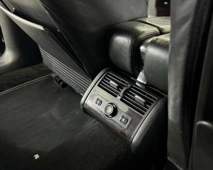 Черный Ауди А8, объемом двигателя 4.2 л и пробегом 358 тыс. км за 4000 $, фото 8 на Automoto.ua