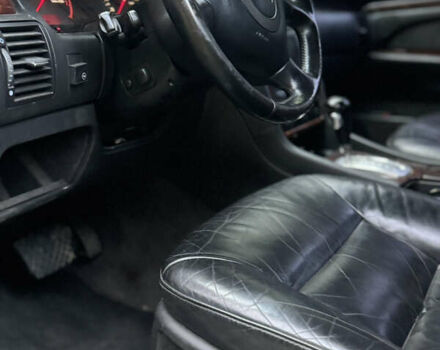 Чорний Ауді A8, об'ємом двигуна 4.2 л та пробігом 450 тис. км за 5000 $, фото 17 на Automoto.ua