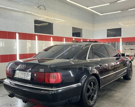 Чорний Ауді A8, об'ємом двигуна 4.2 л та пробігом 299 тис. км за 3899 $, фото 2 на Automoto.ua