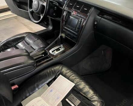 Чорний Ауді A8, об'ємом двигуна 4.2 л та пробігом 299 тис. км за 3899 $, фото 6 на Automoto.ua