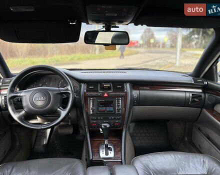 Чорний Ауді A8, об'ємом двигуна 4.2 л та пробігом 297 тис. км за 8500 $, фото 8 на Automoto.ua