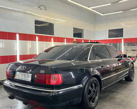 Черный Ауди А8, объемом двигателя 4.2 л и пробегом 358 тыс. км за 4000 $, фото 2 на Automoto.ua