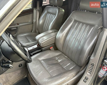 Чорний Ауді A8, об'ємом двигуна 4.2 л та пробігом 297 тис. км за 8500 $, фото 10 на Automoto.ua