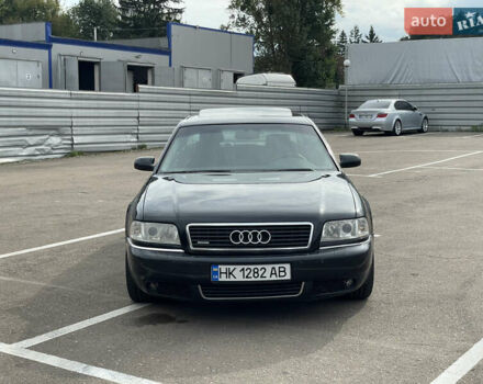 Черный Ауди А8, объемом двигателя 3.3 л и пробегом 380 тыс. км за 6400 $, фото 5 на Automoto.ua