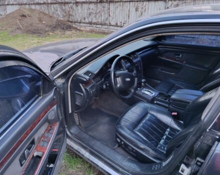 Черный Ауди А8, объемом двигателя 0 л и пробегом 430 тыс. км за 2800 $, фото 4 на Automoto.ua