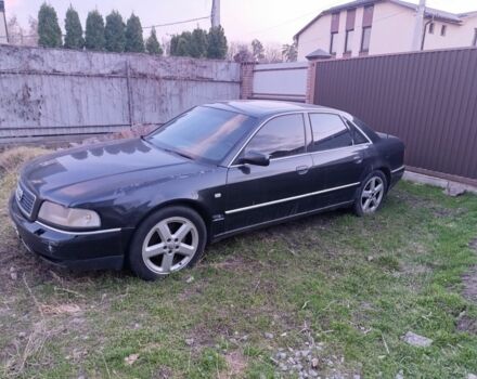 Черный Ауди А8, объемом двигателя 0 л и пробегом 430 тыс. км за 2800 $, фото 1 на Automoto.ua